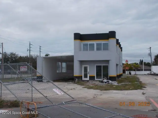 890 N Courtenay Parkway, Merritt Island, Fl 32953, FL