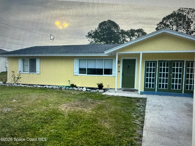 219 Se Eldron Boulevard Se 10, Palm Bay, Fl 32909, FL