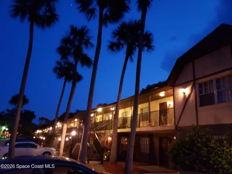 2981 Sir Hamilton Circle 13, Titusville, Fl 32780, FL