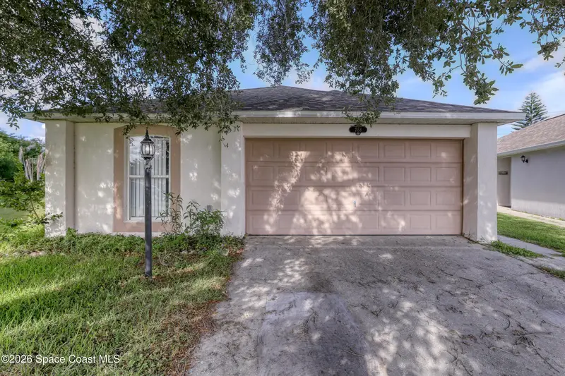 2153 Redwood Circle Ne, Palm Bay, Fl 32905, FL