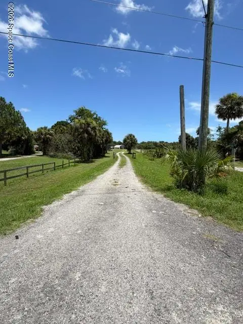 4028 Emmanuel Lane, Mims, Fl 32754, FL