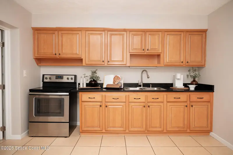 633 Wisteria Drive, Melbourne, Fl 32901, FL