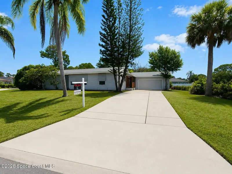 581 Borraclough Avenue Nw, Palm Bay, Fl 32907, FL