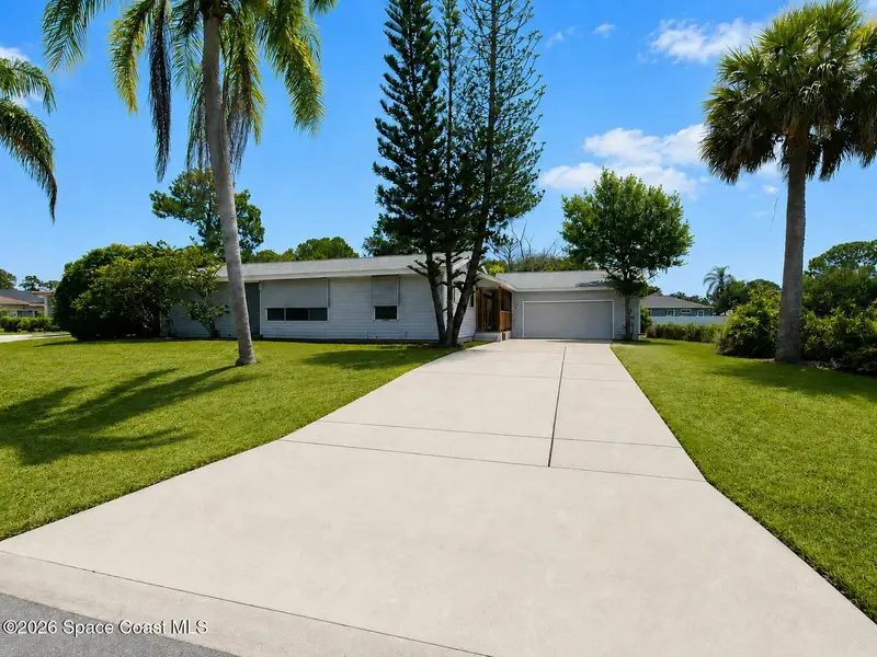 581 Borraclough Avenue Nw, Palm Bay, Fl 32907, FL
