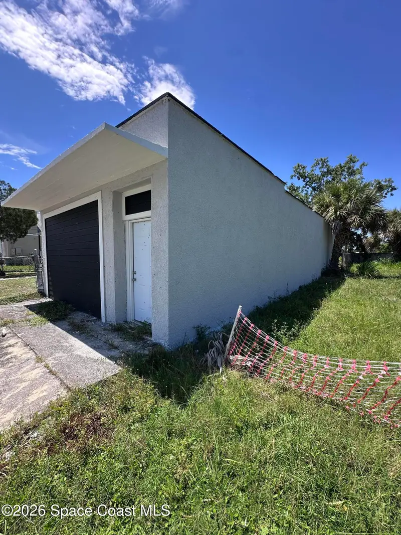 1012 Brothers Avenue 101, FL