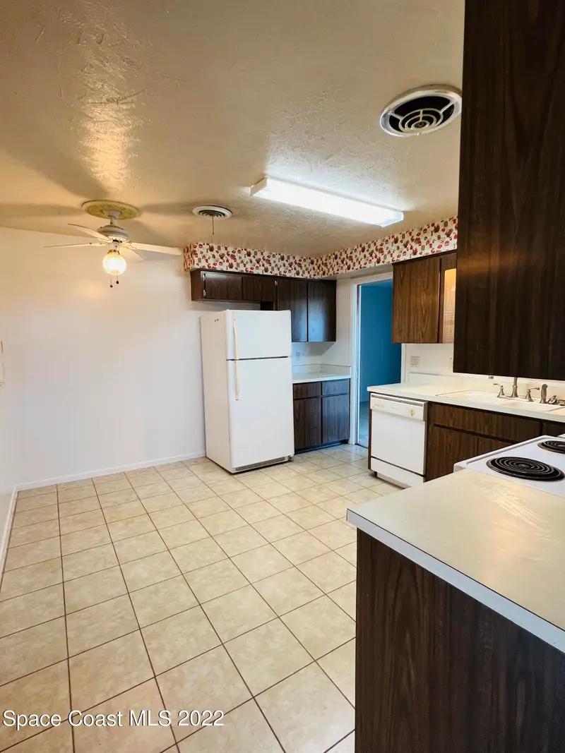 355 S Bel Aire Drive S, Merritt Island, Fl 32952, FL