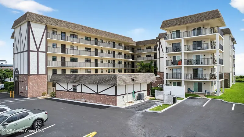 383 N Atlantic Avenue 105, Cocoa Beach, Fl 32931, FL