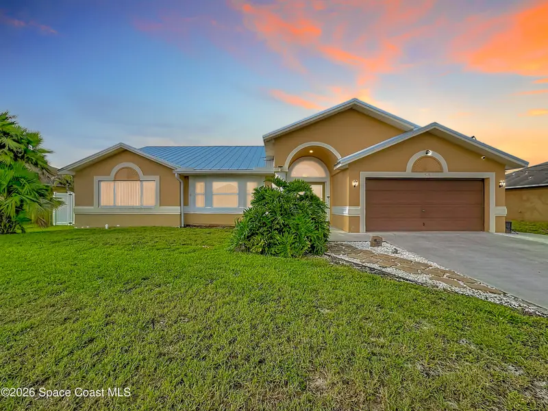 518 Sw Lacroix Avenue, Port St. Lucie, Fl 34953, FL