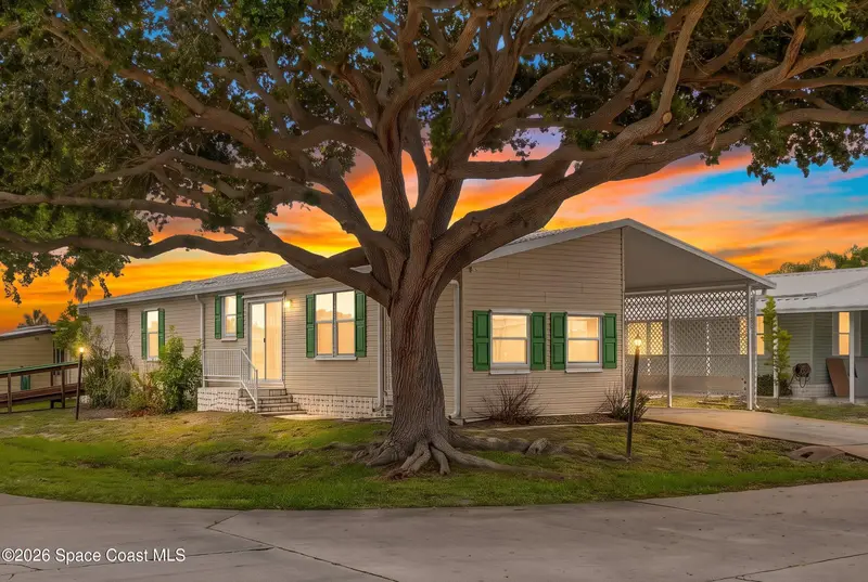 7509 Montauk Avenue S10, Micco, Fl 32976, FL