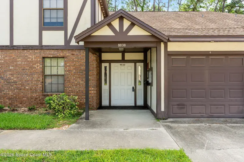 9030 York Lane 12d, West Melbourne, Fl 32904, FL