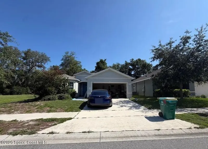 209 Meghan Circle, Deland, Fl 32724, FL