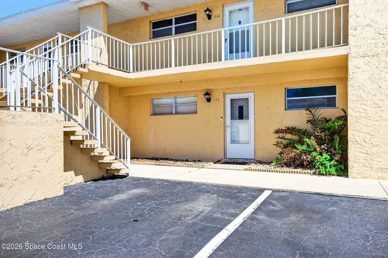 2135 N Courtenay Parkway D 132, Merritt Island, Fl 32953, FL