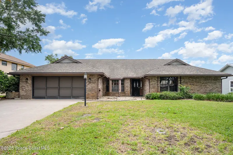 441 Crystal Lake Drive, Melbourne, Fl 32940, FL