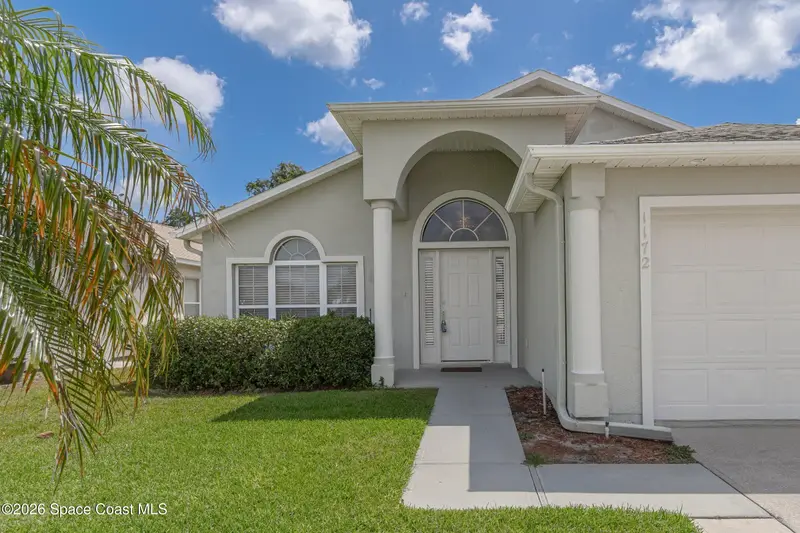 1172 Pine Creek Circle Ne, FL