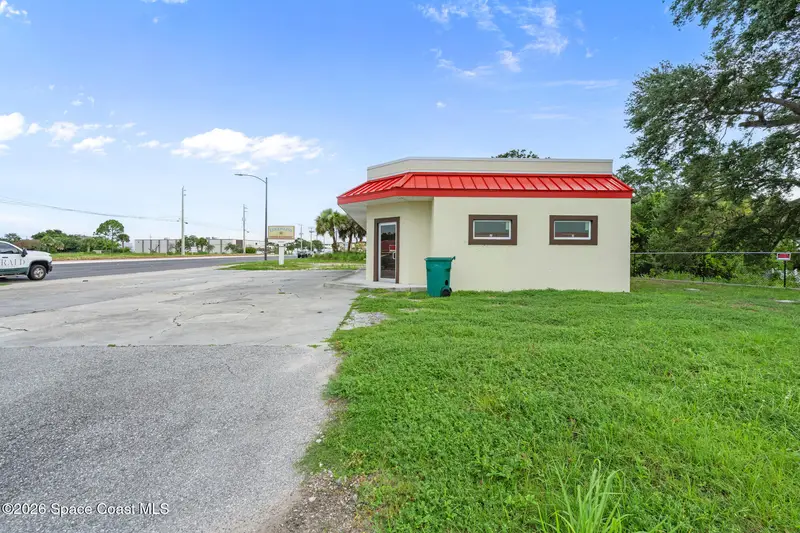 2543 S Harbor City Boulevard, FL