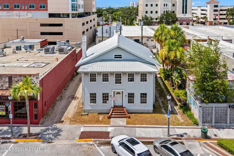 814 E New Haven Avenue, FL