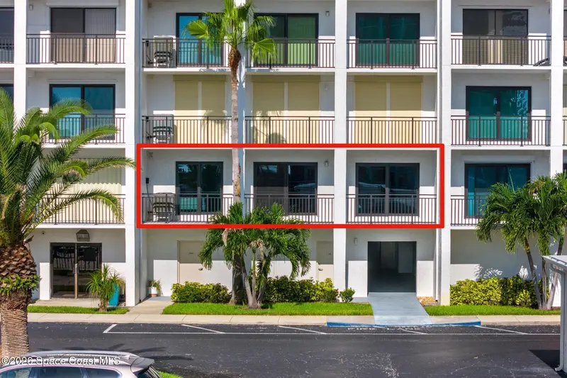 2090 N Atlantic Avenue 202, Cocoa Beach, Fl 32931, FL