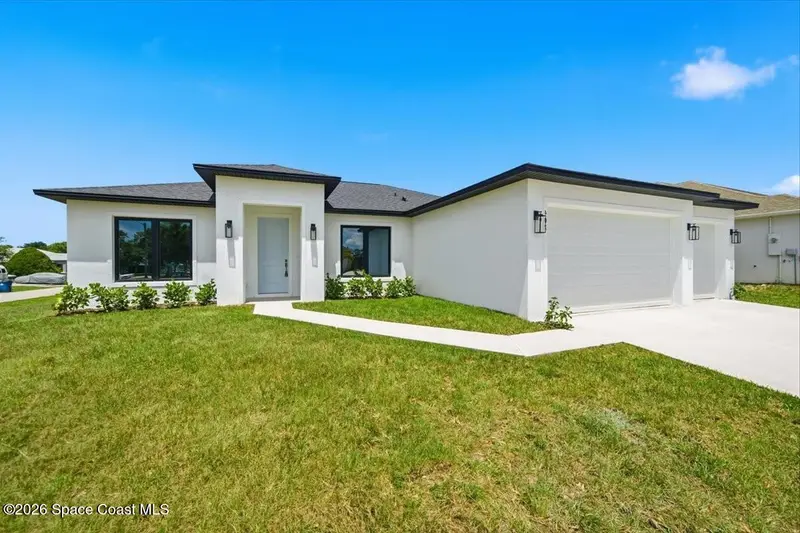 824 Taluga Avenue Se, Palm Bay, Fl 32909, FL