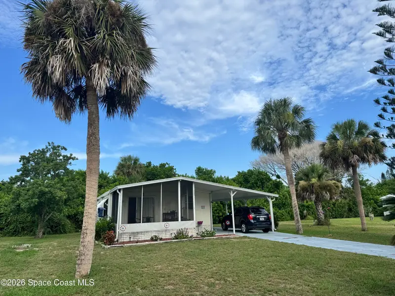 7590 Blackhawk Road, Micco, Fl 32976, FL