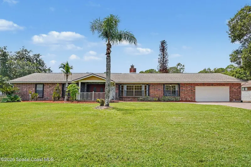 4457 Parkway Drive, Melbourne, Fl 32934, FL