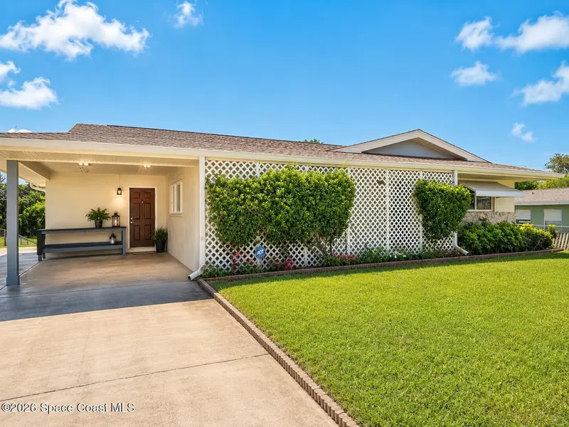 1109 Cabot Drive Ne, Melbourne, Fl 32905, FL