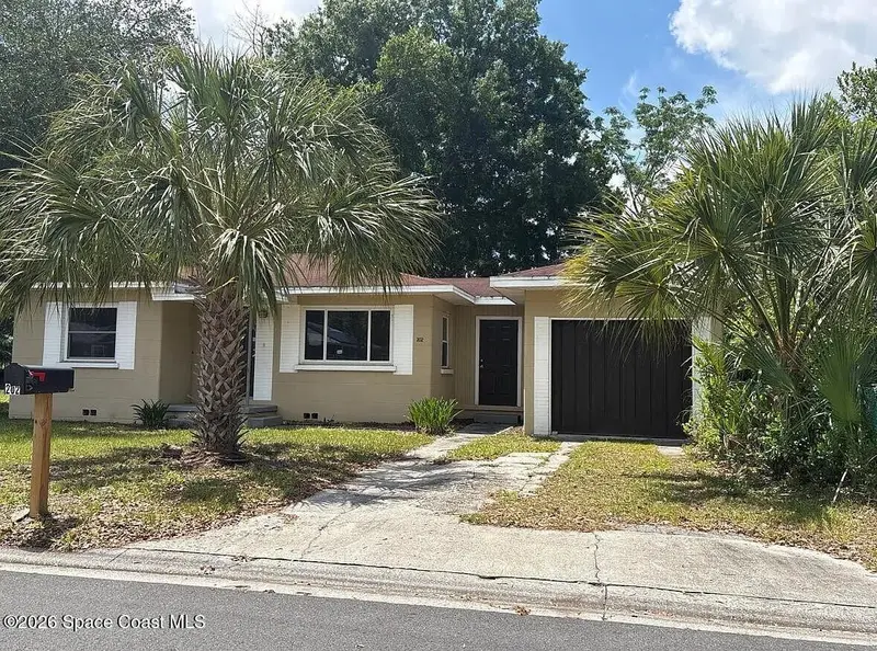 202 Avenue P Ne, Winter Haven, Fl 33881, FL