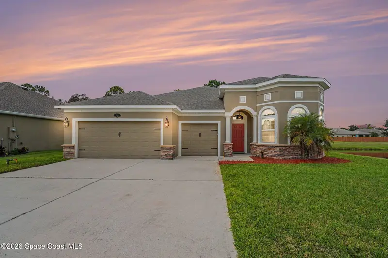 2152 Lune Court, West Melbourne, Fl 32904, FL