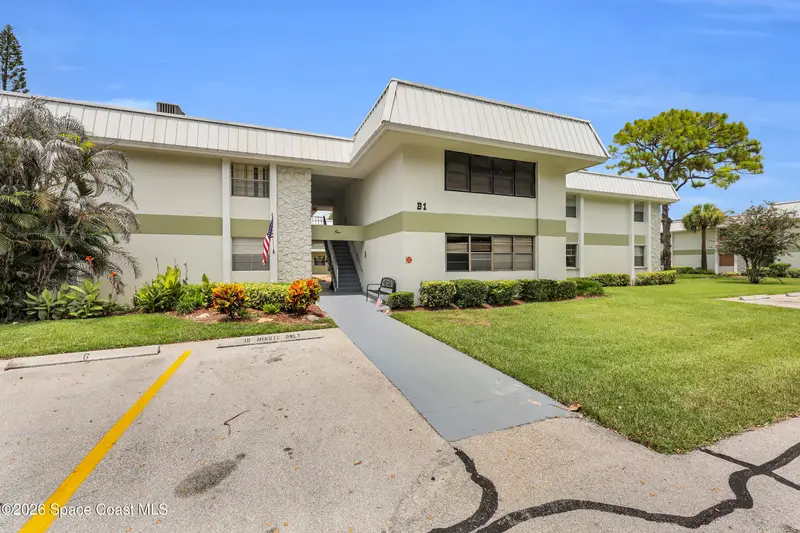 2302 Sunrise Boulevard 209, Fort Pierce, Fl 34982, FL
