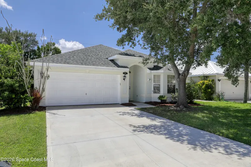 1381 Olde Bailey Lane, Melbourne, Fl 32904, FL