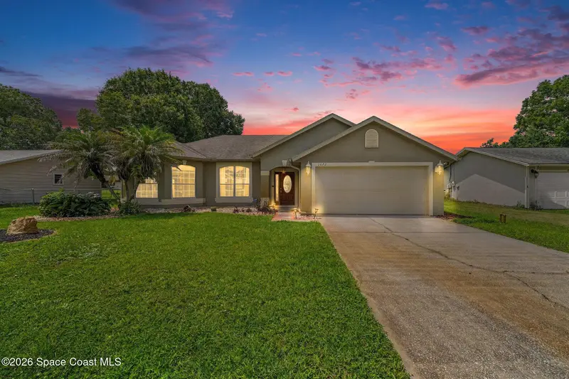 1072 Grandeur Street Se, Palm Bay, Fl 32909, FL