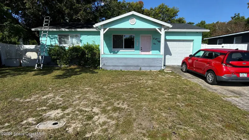 856 Berkshire Road, Daytona Beach, Fl 32117, FL