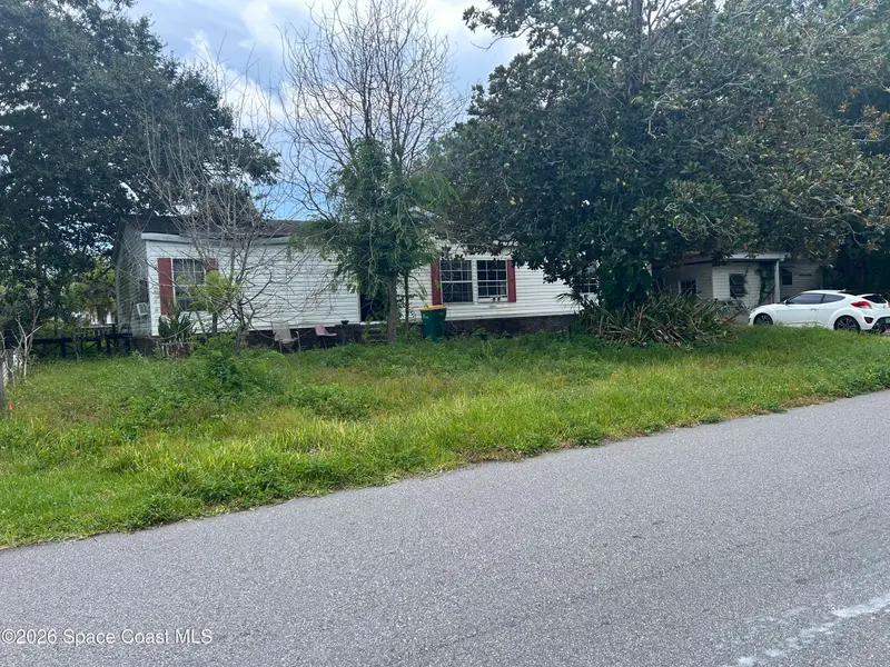 11 Emerald Street, Melbourne, Fl 32904, FL