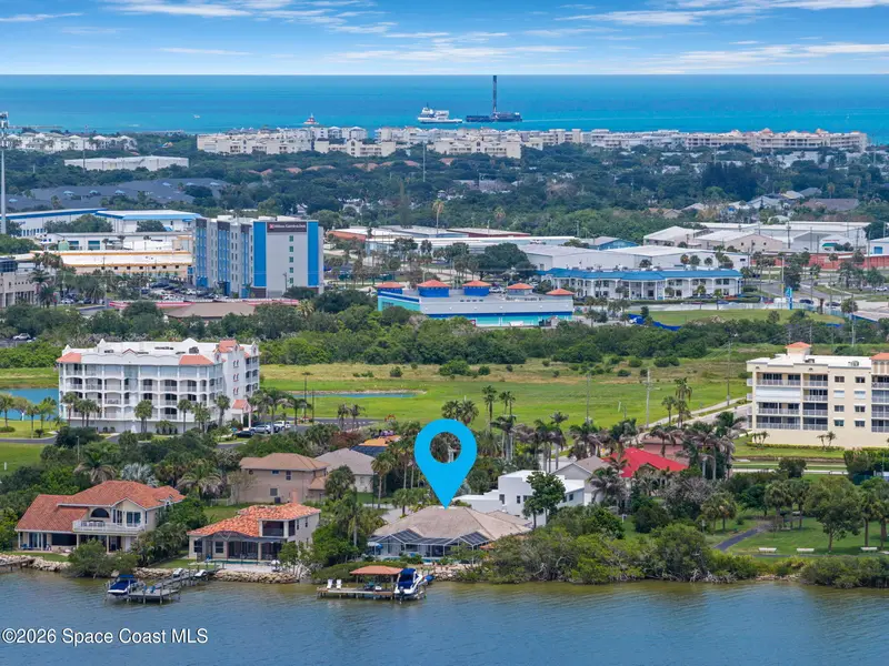 809 W Central Boulevard, Cape Canaveral, Fl 32920, FL