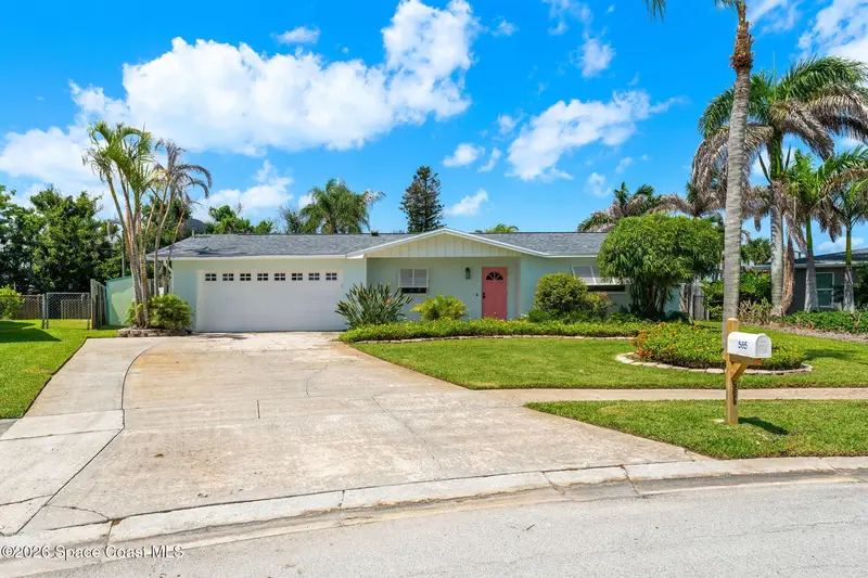 565 W Gateway Court, Merritt Island, Fl 32952, FL