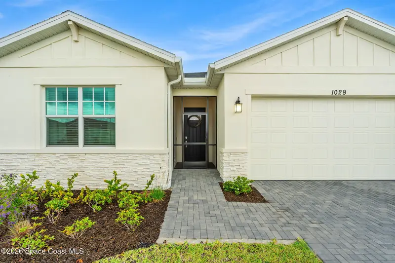 1029 Cavailian Place Nw, Palm Bay, Fl 32907, FL
