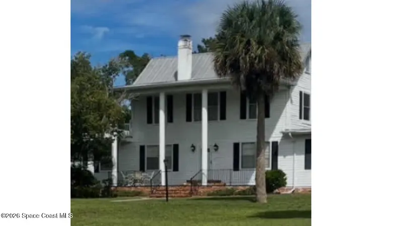 2575 U.S. 1, Mims, Fl 32754, FL