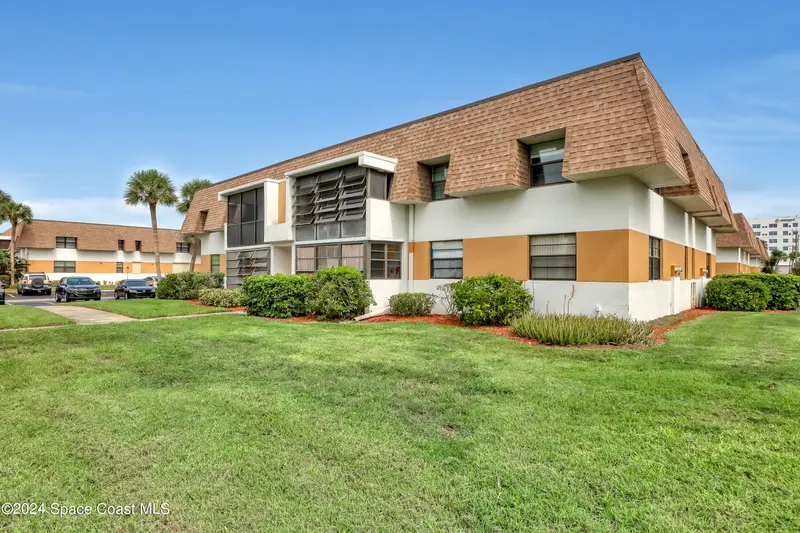 2700 N Hwy A1a 4-201, Indialantic, Fl 32903, FL