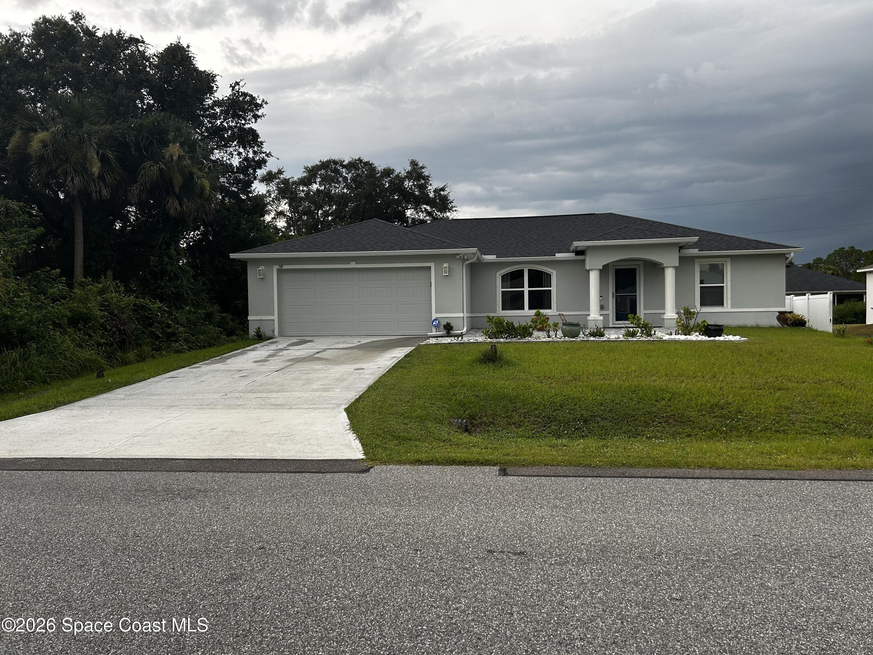 598 Brickell Street Se, Melbourne, Fl 32908, FL