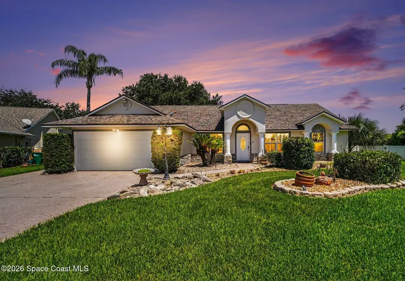 504 Lake Victoria Circle, Melbourne, Fl 32940, FL
