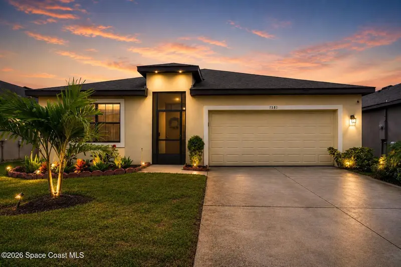 1581 Mineral Loop Drive Nw, Palm Bay, Fl 32907, FL