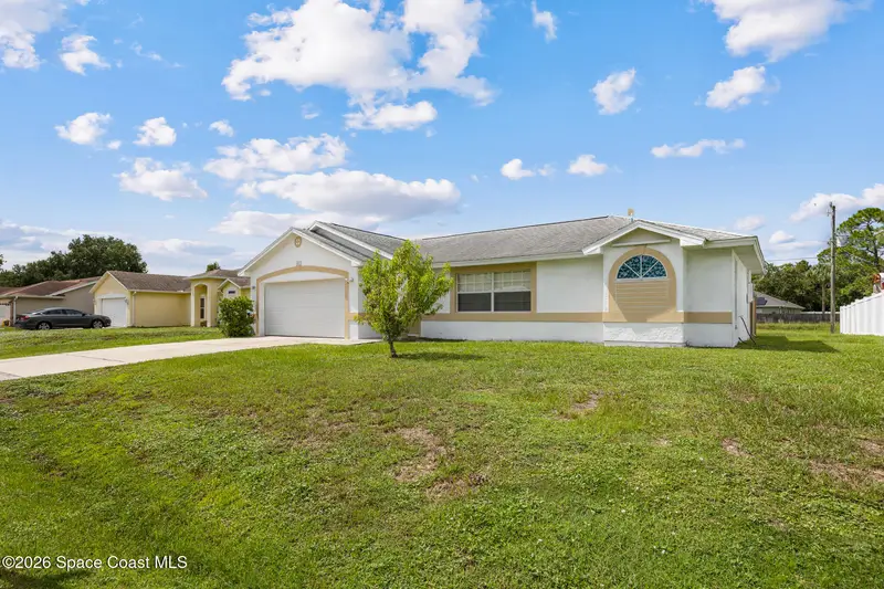 427 Delmonico Street Ne, Palm Bay, Fl 32907, FL