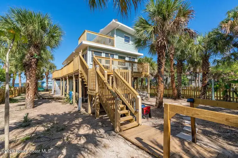 47 Vip Island B, Grant-Valkaria, Fl 32949, FL