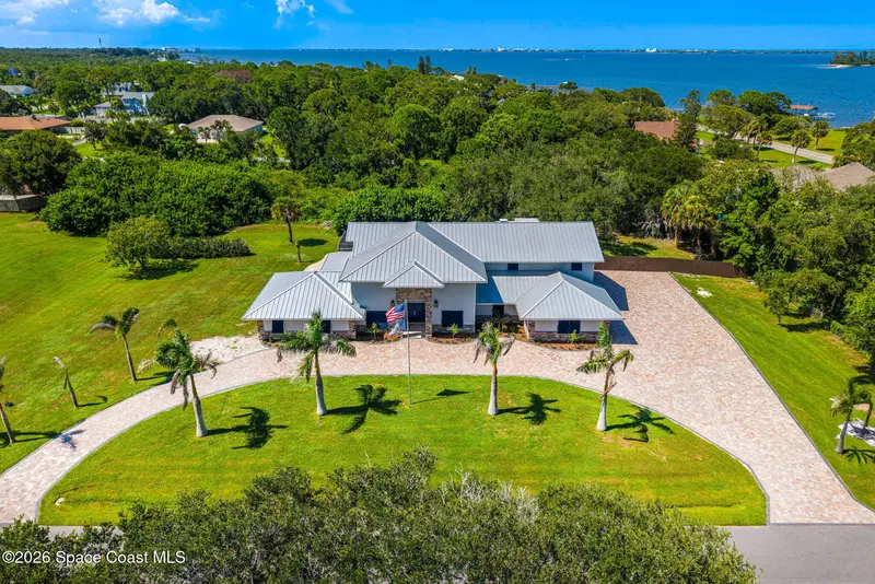 2595 Coral Way, Malabar, Fl 32950, FL