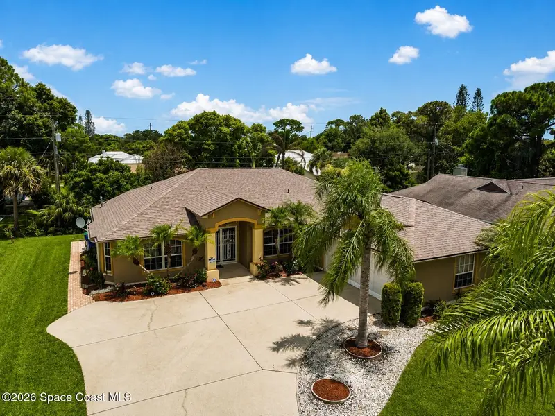 173 Easy Street, Sebastian, Fl 32958, FL