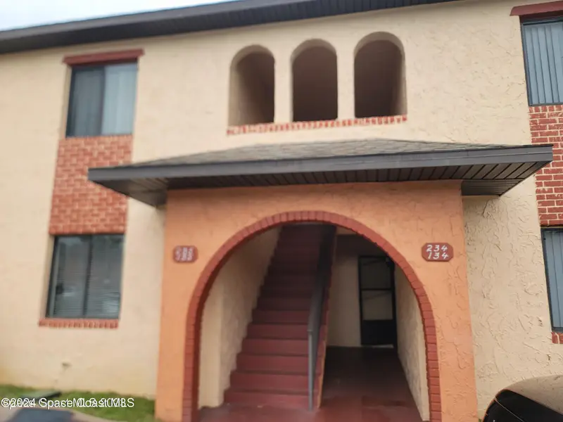 235 San Juan Circle, Melbourne, Fl 32935, FL