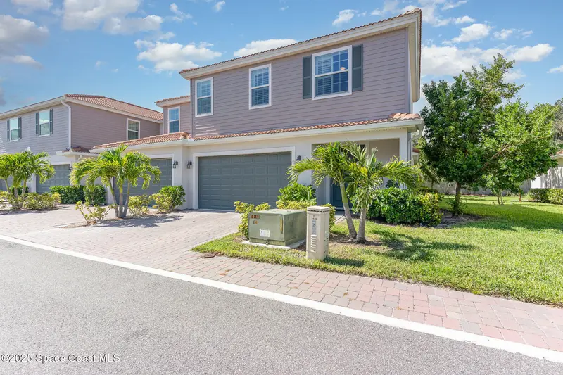 1430 Isabella Drive 106, Melbourne, Fl 32935, FL