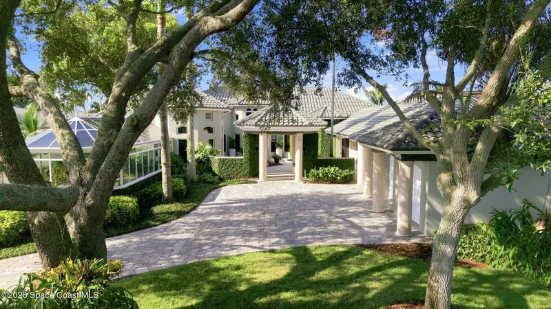 200 Riverside Drive, Melbourne Beach, Fl 32951, FL