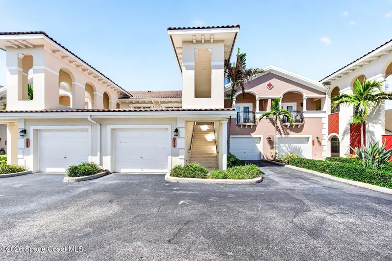 115 Lancha Circle 203, Indian Harbour Beach, Fl 32937, FL