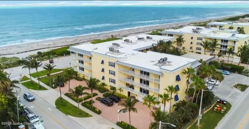 1 Eighth Avenue 1204, FL
