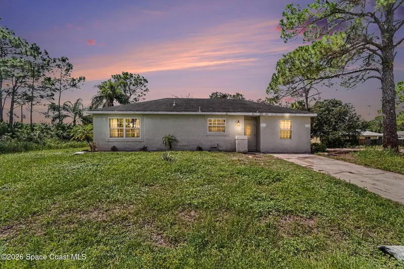 280 Tipton Road Sw, Palm Bay, Fl 32908, FL